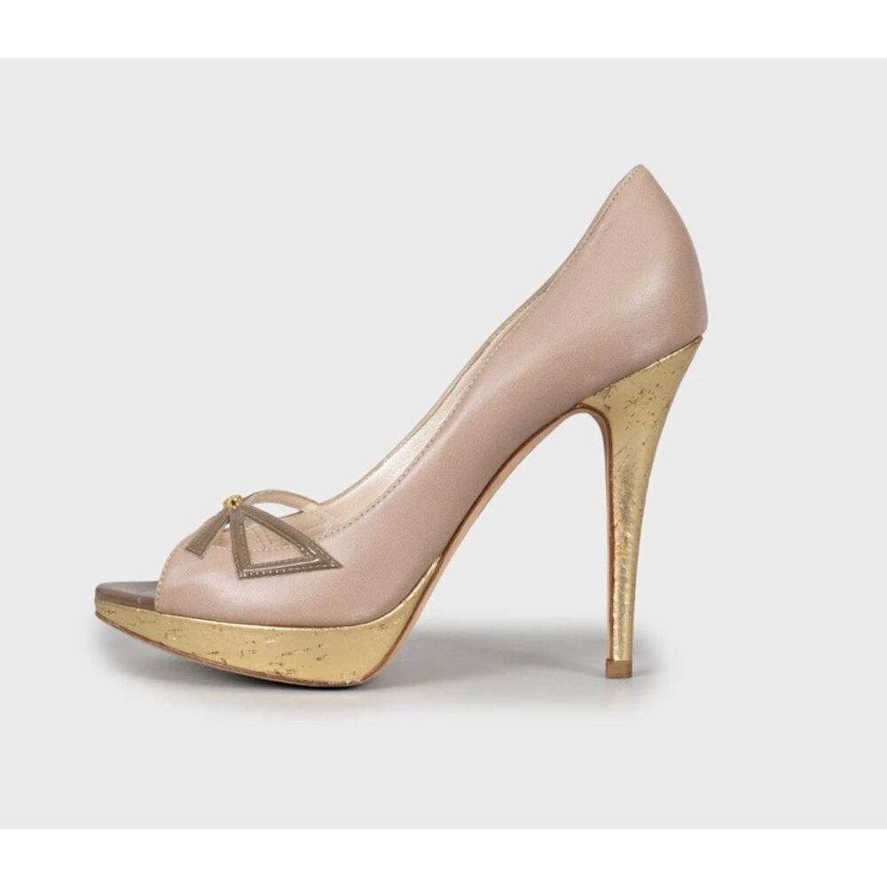 Christian Dior Beige t Leather Bow Pumps Size 36